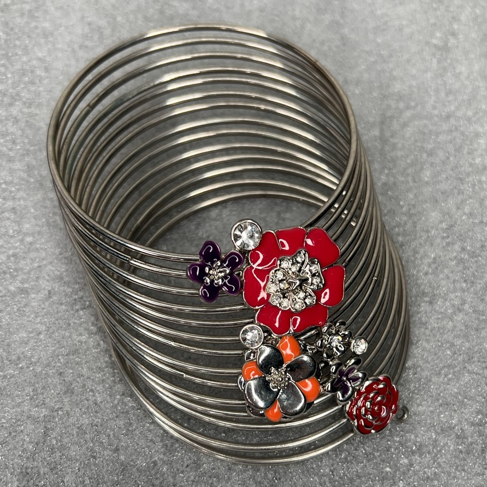 Guess Floral Multi-Bangle Bracelet